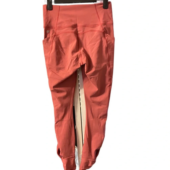 FABLETICS OASIS HIGH WAISTED 7/8 LEGGINGS - Picture 3 of 5